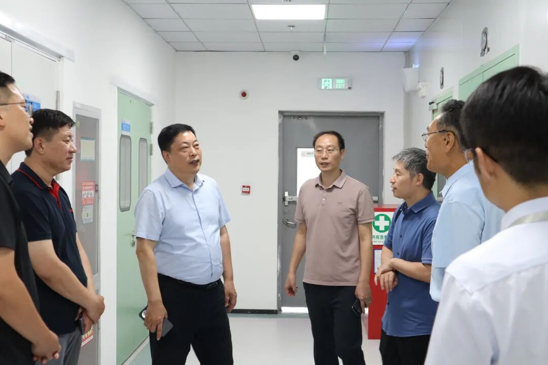 國(guó)家糧科院專家組蒞臨南京微測(cè)調(diào)研 國(guó)家糧科院專家組蒞臨南京微測(cè)調(diào)研